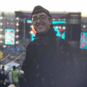 Meet your Posher, Aaron